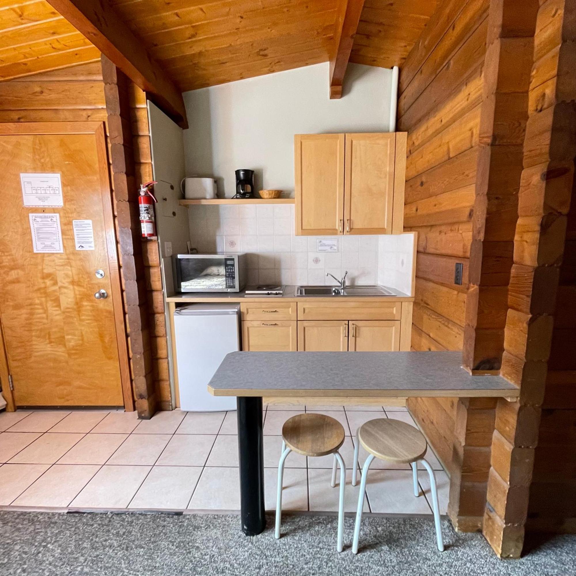 Raccoon Lodge Motel Sylvan Lake Zewnętrze zdjęcie